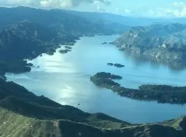 ENCANTADORA CABAÑA FRENTE A REPRESA HIDRO PRADO