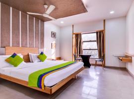 Treebo Trend Admiral Suites New Usmanpura，位于奥兰加巴德奥兰加巴德机场 - IXU附近的酒店
