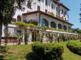 Hotel Belvedere，位于伯伊莱戈沃拉的酒店