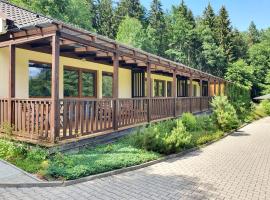 Resort Lesní Lázně，位于Zvánovice的酒店