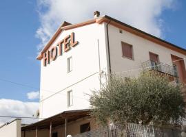 利迪娅酒店，位于Mergo的酒店