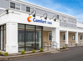 Comfort Inn Hyannis - Cape Cod，位于巴恩斯特布尔市机场 - HYA附近的酒店
