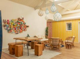 Behappy Lodge & Brunch，位于埃斯莫里斯的酒店