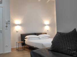 Borgo di Ponte Holiday Apartments & Rooms，位于弗留利地区奇维达莱的旅馆