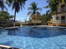 Los caciques hotel restaurante，位于Puebloviejo的酒店