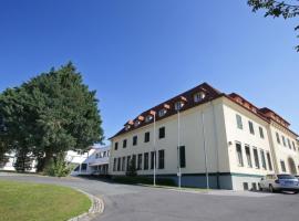 Gästehäuser und Küchen Burgenland - Gästehaus Güssing，位于居辛的酒店