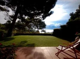 LETS HOLIDAYS Lovely garden house in mar menuda