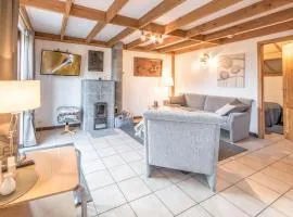 Holiday Home Vissershuisje nr-178 by Interhome