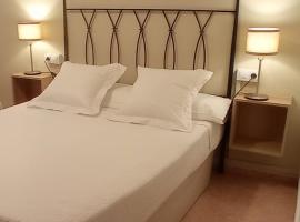 托雷翁旅馆，位于坎加斯-德奥尼斯的酒店