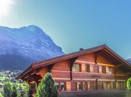 Excellent flat with a fantastic view of the Eiger!，位于格林德尔瓦尔德格林德瓦-格兰德-霍恩斯坦滑雪缆车附近的酒店