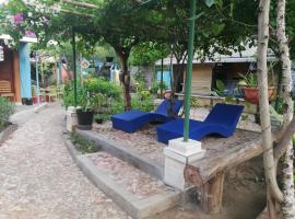 Lombok Sunset Hideaway，位于Lembar的酒店