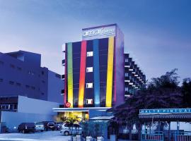 朱安达阿马里斯酒店，位于雅加达甘比尔的酒店