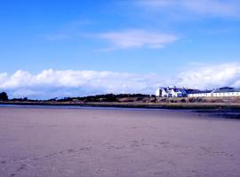 Scottish Border Powfoot Dumfries，位于安南的酒店