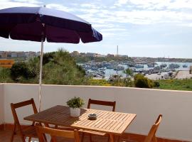 卡赛藩肯西法奇卡拉酒店，位于兰佩杜萨Lampedusa Port附近的酒店