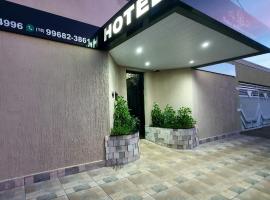Hotel Leblon，位于阿拉萨图巴的酒店