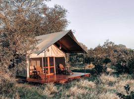 Honeyguide Tented Safari Camp - Khoka Moya，位于曼耶雷蒂野生动物园的豪华帐篷