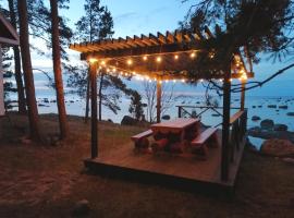 Karineeme Holiday House，位于Mahu的酒店