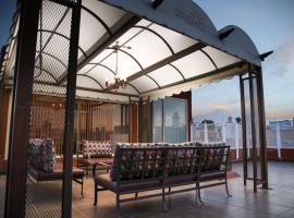 HOTEL RENACIMIENTO，位于瓦曼特拉的酒店