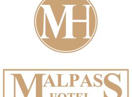 Malpass Hotel，位于Home Hill的酒店