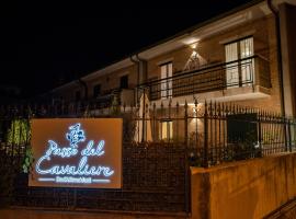 Passo del Cavaliere，位于特罗佩阿的酒店