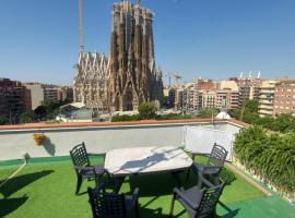Absolute Sagrada Familia，位于巴塞罗那恩坎茨地铁站附近的酒店