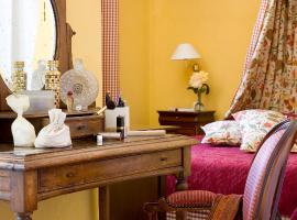 Hotel Le Viscos，位于Saint-Savin的酒店