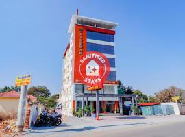 Capital O 79412 Aishwarya Inn，位于班加罗尔的酒店