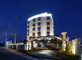 须磨岐阜羽岛情趣酒店（仅限成人） 