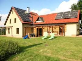 Taneček - malý apartmán u rodinného domu