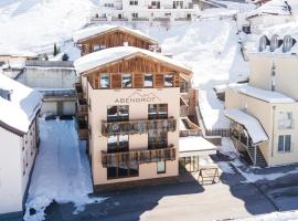 Hotel Abendrot by Alpeffect Hotels，位于伊施格尔的酒店
