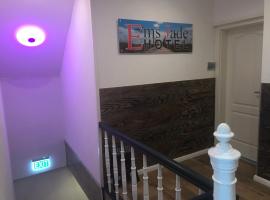 Hotel Ems Jade，位于绍尔滕斯的酒店