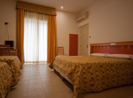 D&D Hotel，位于福利亚的酒店