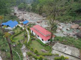 AMANTRAN RESORT - Rocky Island，位于Samsing的酒店