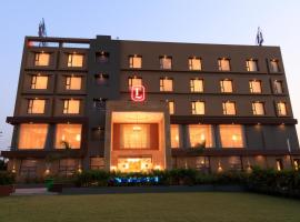 Lords Eco Inn Jamnagar - Apple Gate，位于贾姆讷格尔的酒店