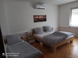 Apartmanový dom Stummerova，位于托波尔恰尼的度假短租房