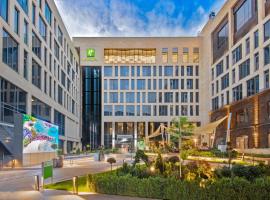 Holiday Inn Yerevan - Republic Square, an IHG Hotel，位于埃里温的酒店