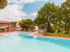 Green Hill Apartments - Happy Rentals