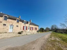 Gîte en Brenne avec Terrasse et Garage Privé - FR-1-591-316