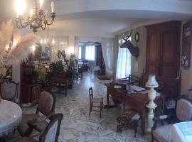 MAZMOURA hôtel，位于Rochette的酒店