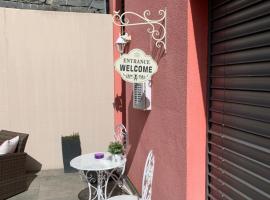 MT's Cosy Place，位于Dino的酒店