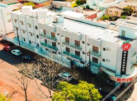 Morangos Hotel，位于Realeza的酒店