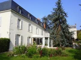 Appartements détente & nature - Domaine de La Thiau，位于布里阿尔的别墅