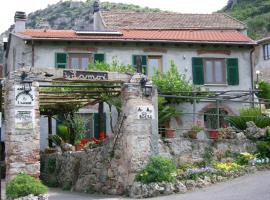 AGRITURISMO I LAMOI，位于菲纳莱利古雷的酒店