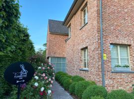 B&B Aline Florentine - adults only - Luxury B&B - Chambres d'Hôtes - Zimmer Frei - Short Stay，位于Kortenberg的酒店