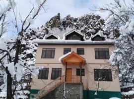Cherrytree Resort，位于斯利那加的酒店