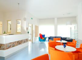 Kalos Hotel，位于马鲁焦的酒店