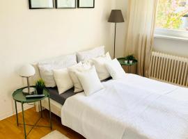 Ferienwohnung an der Uniklinik mit eigener Küche und renoviertem Badezimmer，位于洪堡的酒店