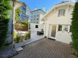 Tiny House - town house in the centre of Annecy terrace & air conditioning