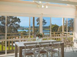 Pelican Lake Holiday House