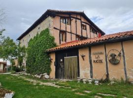 restaurante hotel rural papasol，位于阿塔普埃尔卡的酒店